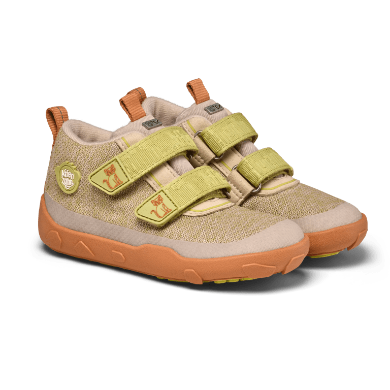 TKF adidas ZX 8000 Fall of the Wall Pack | SPORTS INSIDER